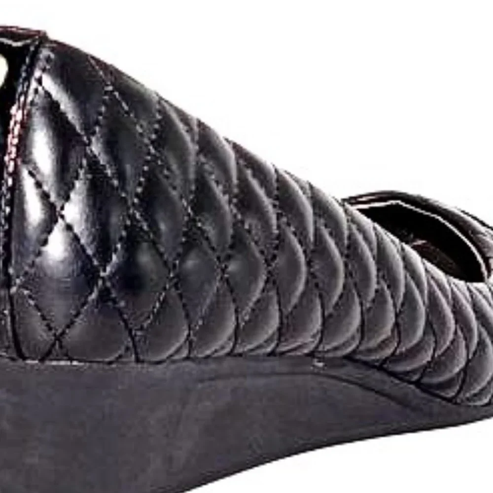 Bandolino nwt black